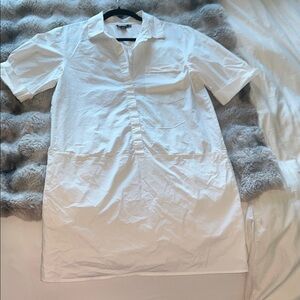 DKNY women’s  White Casual Button Down dress. Just needs ironing